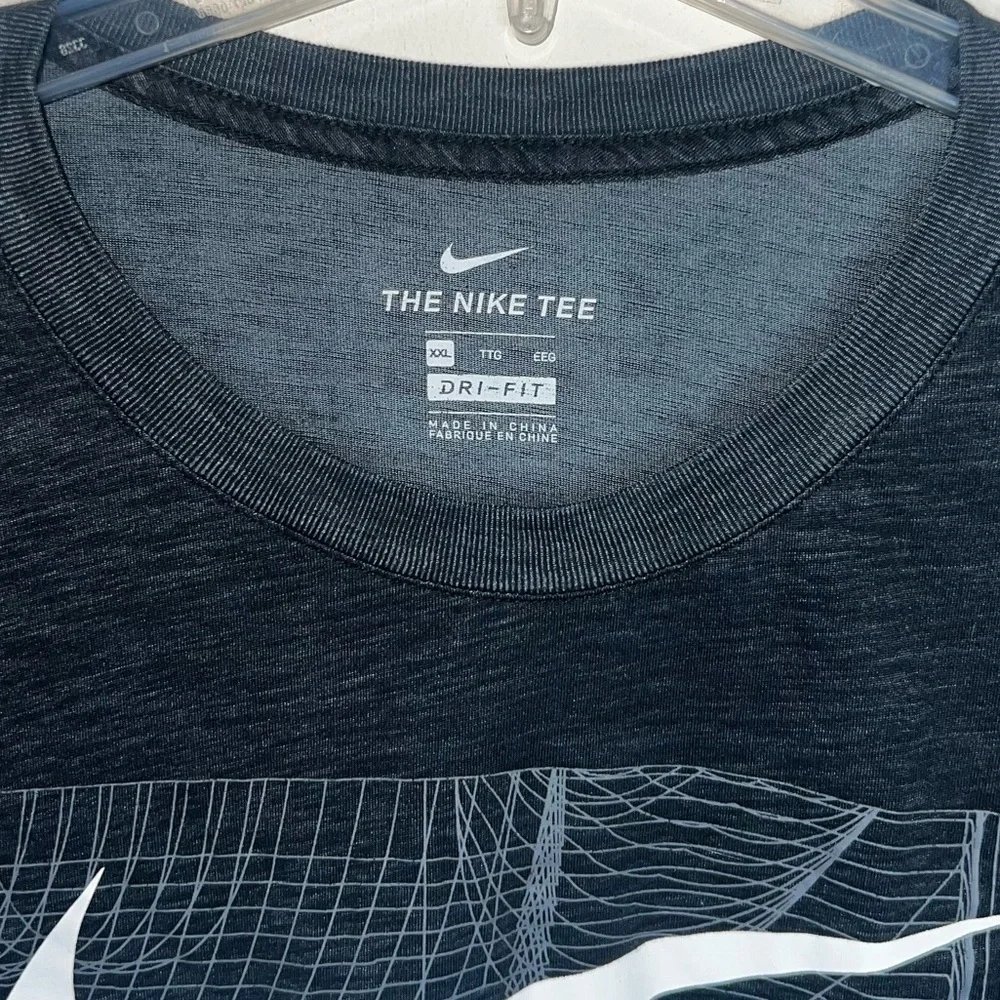 Nike Dri Fit Black Swoosh T-shirt Men’s Size XXL